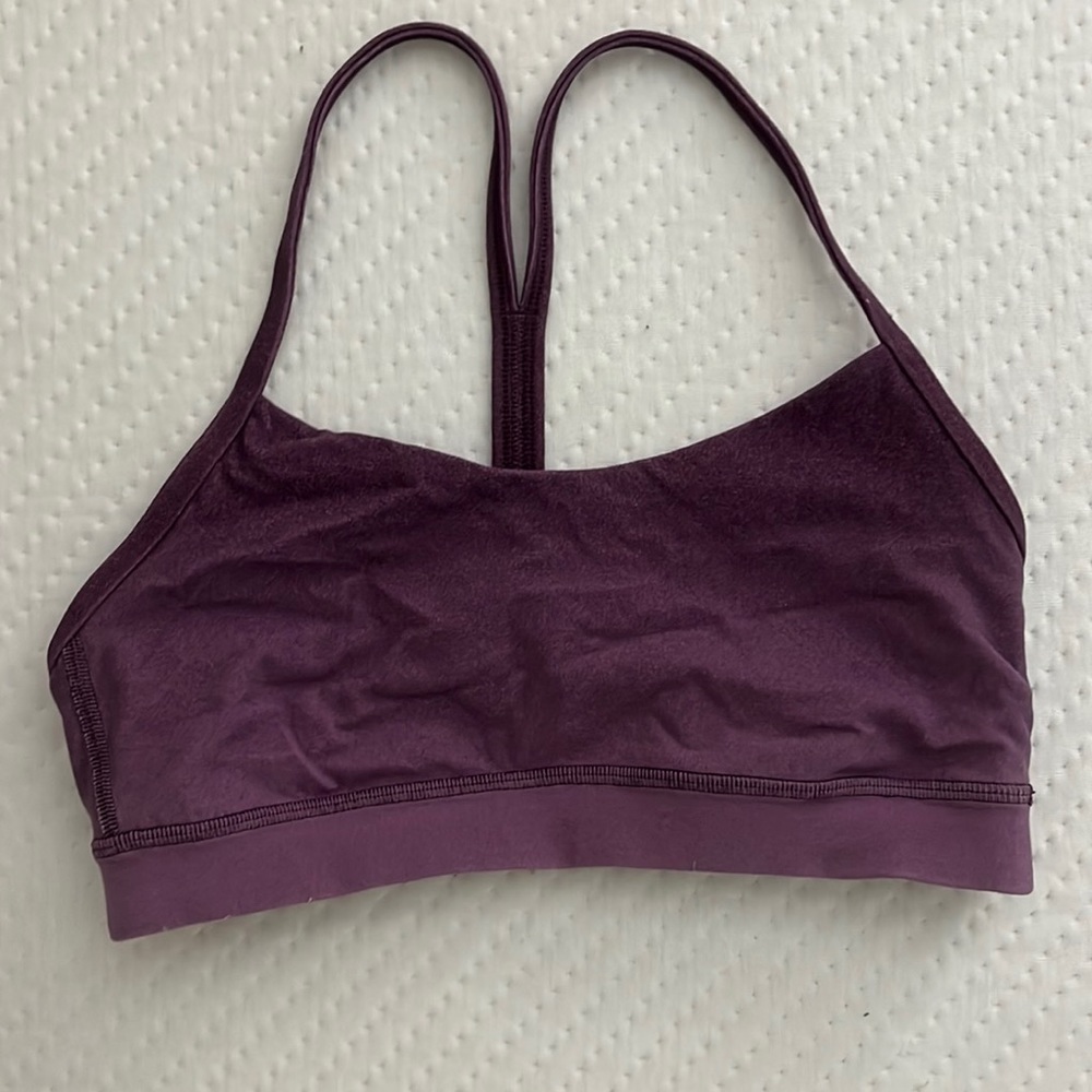 Lululemon Nulu flow Y sports bra. Purple fade design size 6